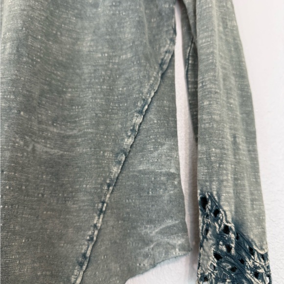 Free People Luna Long Sleeve Embroidered Eyelet Top Size L - Picture 13 of 16